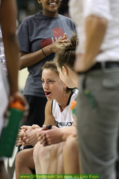 Smiles in the huddle.  Now that's nice to see!