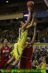 GOOD! LAYUP by Canepa, Nicole [PNT].   UO 30, New Mexico 31